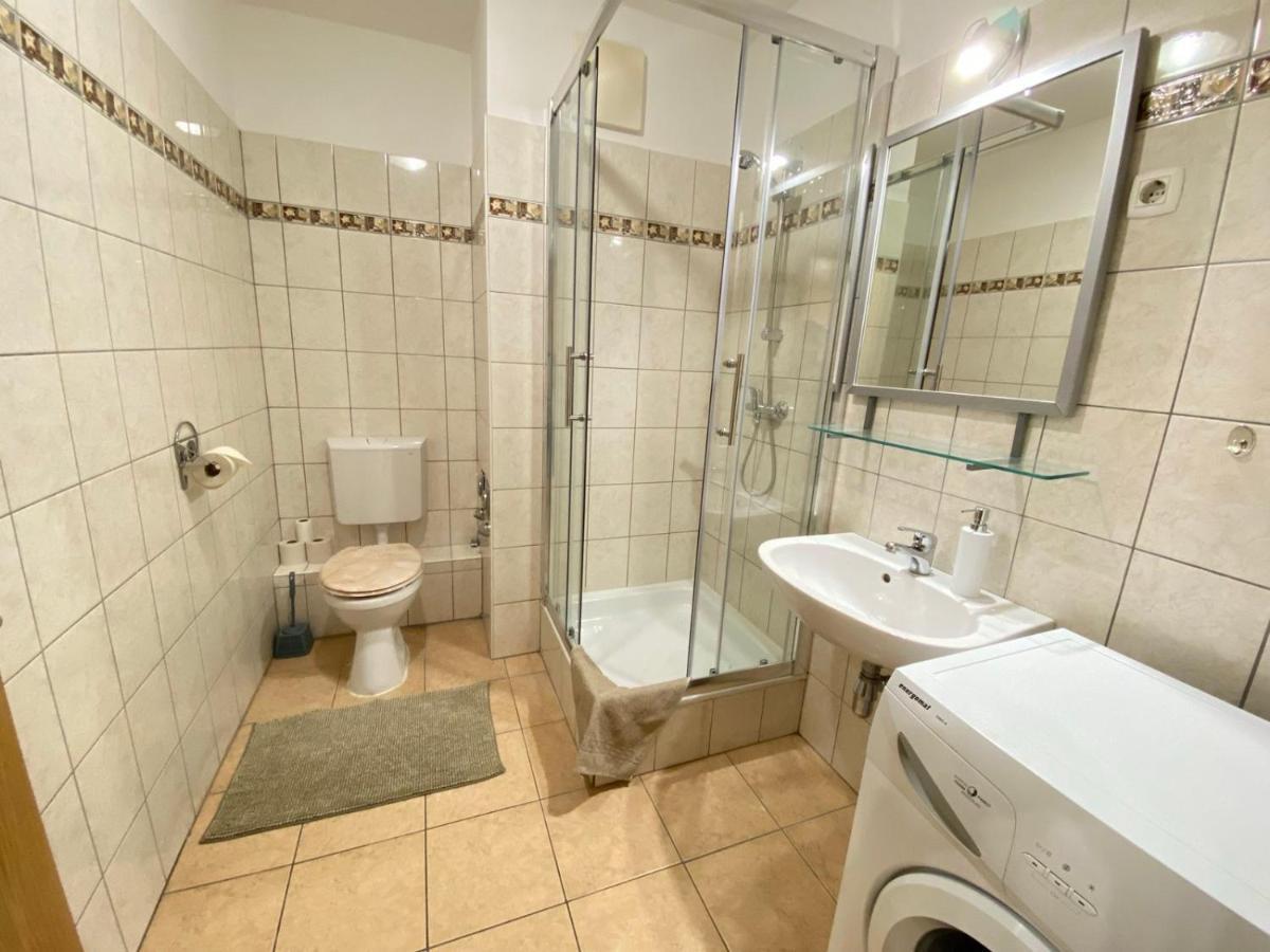 Orangehomes One Bedroom Design Apartment Будапеща Екстериор снимка